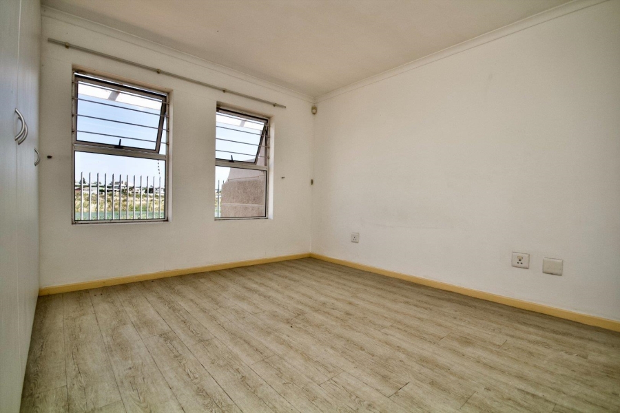 To Let 2 Bedroom Property for Rent in Century City Western Cape